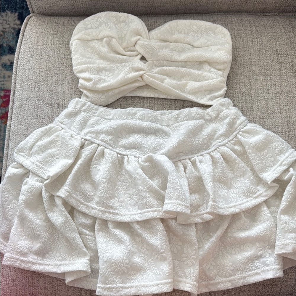 SHEIN White Floral Two Piece Set